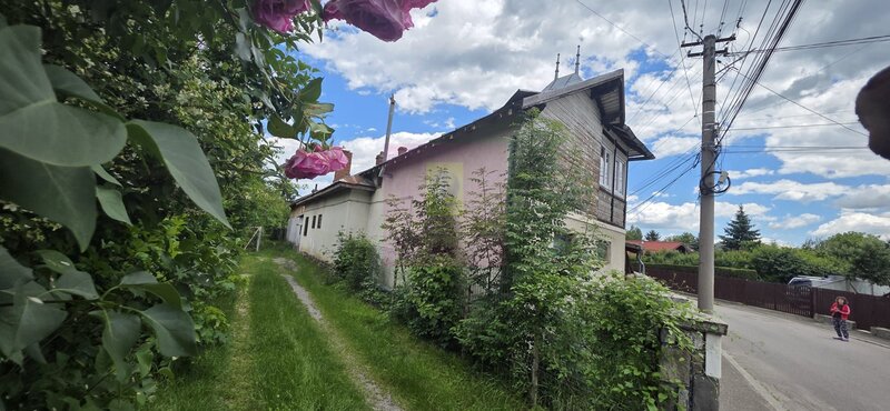Casa cu 5 camere de vanzare in Breaza